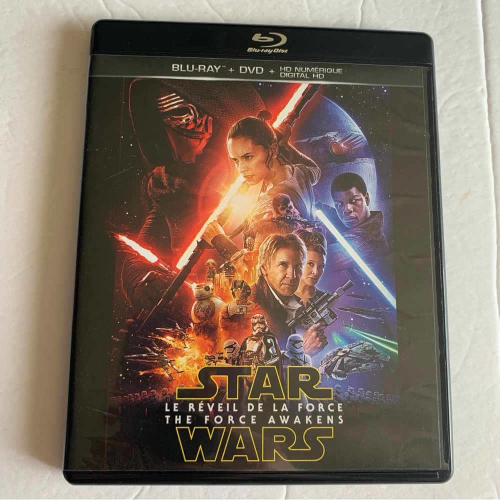 💙 Star Wars: The Force Awakens Blu-ray DVD